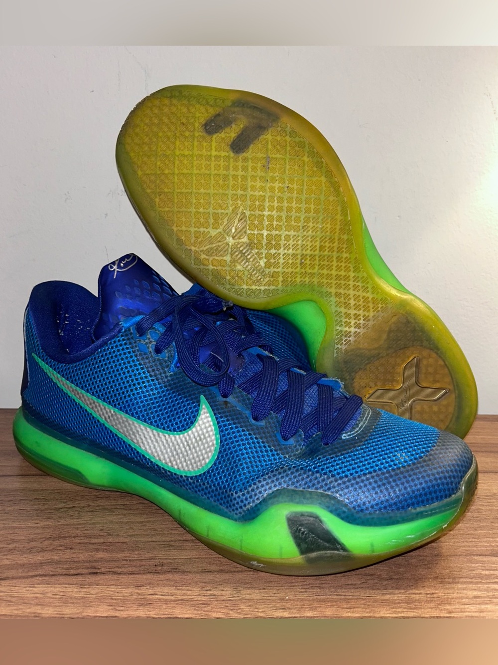 Nike Kobe 10 X Low Emerald City Blue Green Silver Men 10 Shoes 705317-402 READ